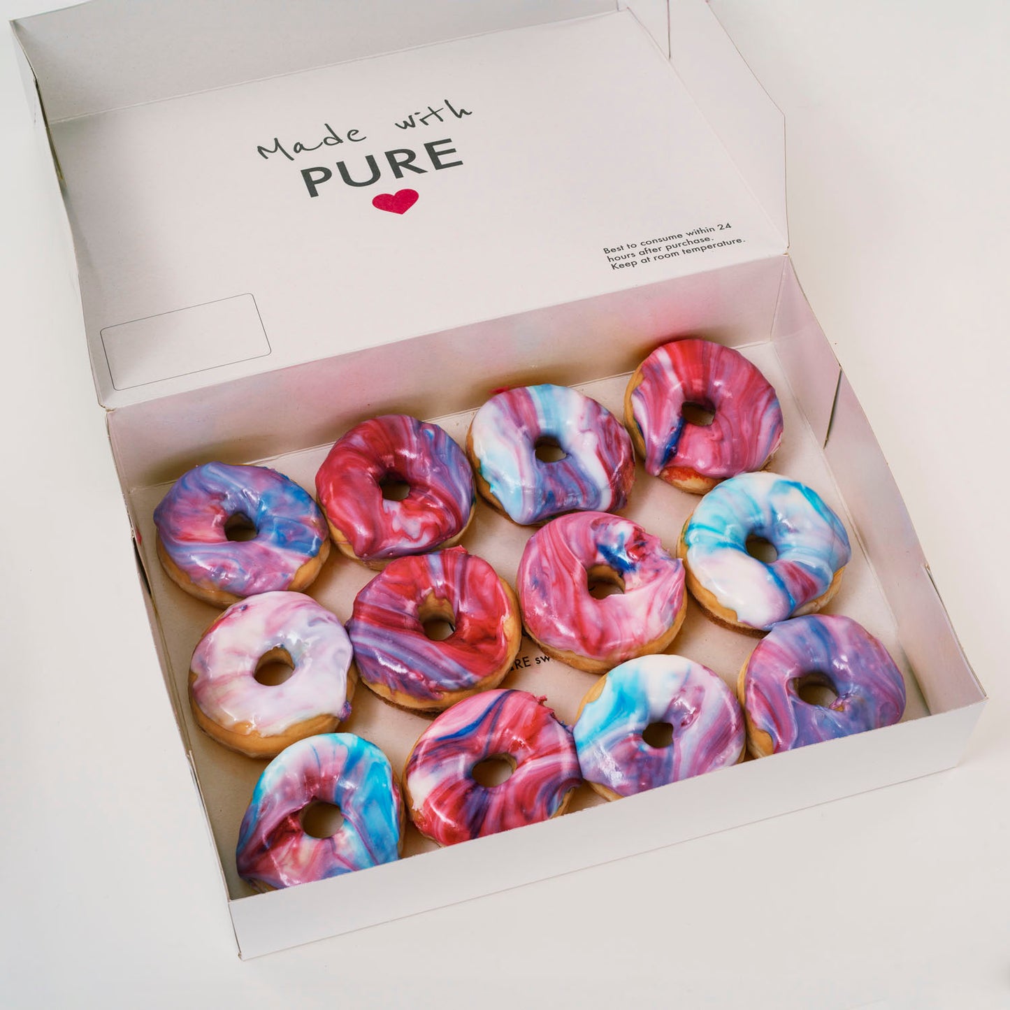 12 marble donuts